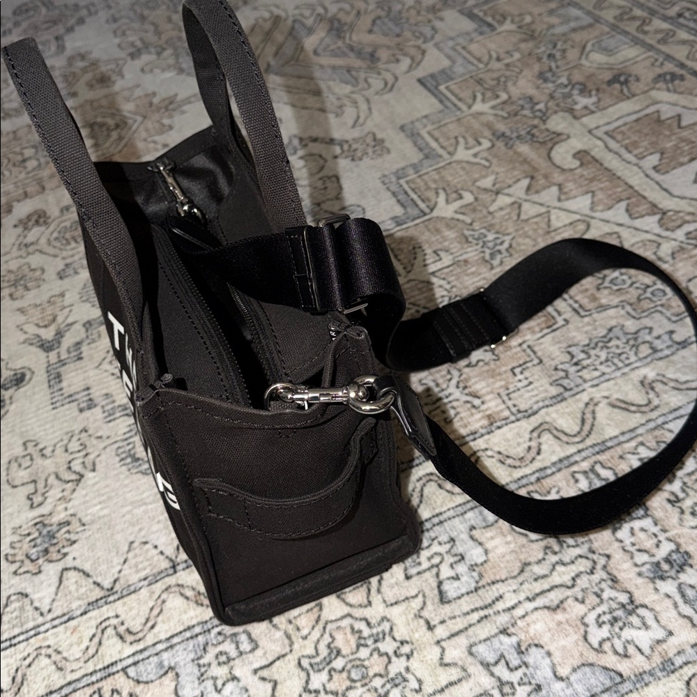 Authentic Very Gently Used Marc Jacobs Black 'The Tote Bag' (Small) - Picture 5 of 8